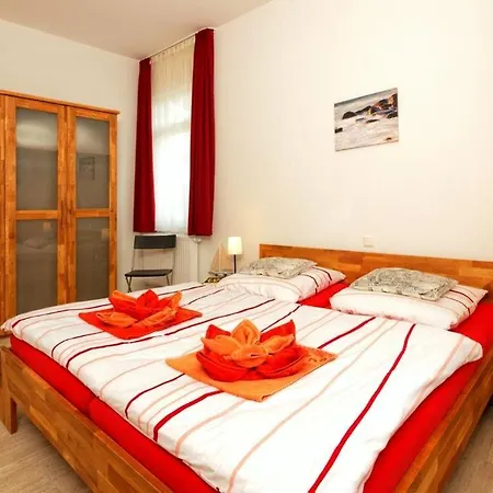 Marin, 07 アパート *